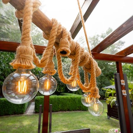 Leeloo S Sunlight Villa Hodenhagen Eksteriør billede